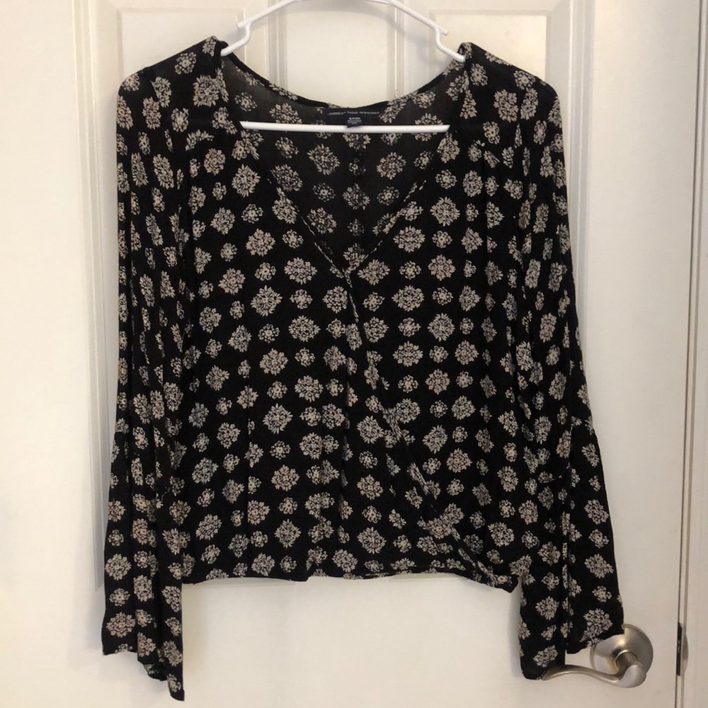 American Eagle long sleeve top